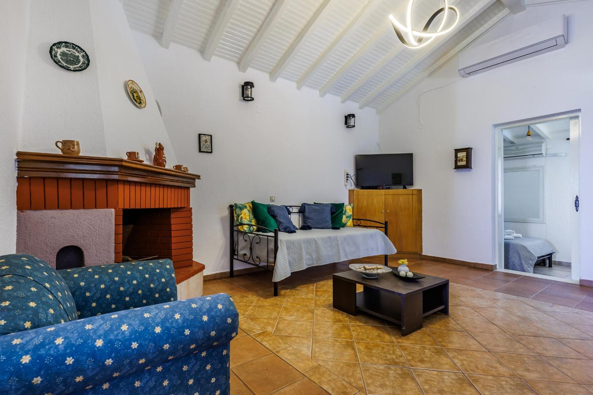 Nerissa Cottage - Skopelos Glossa Atheato Eksteriør billede