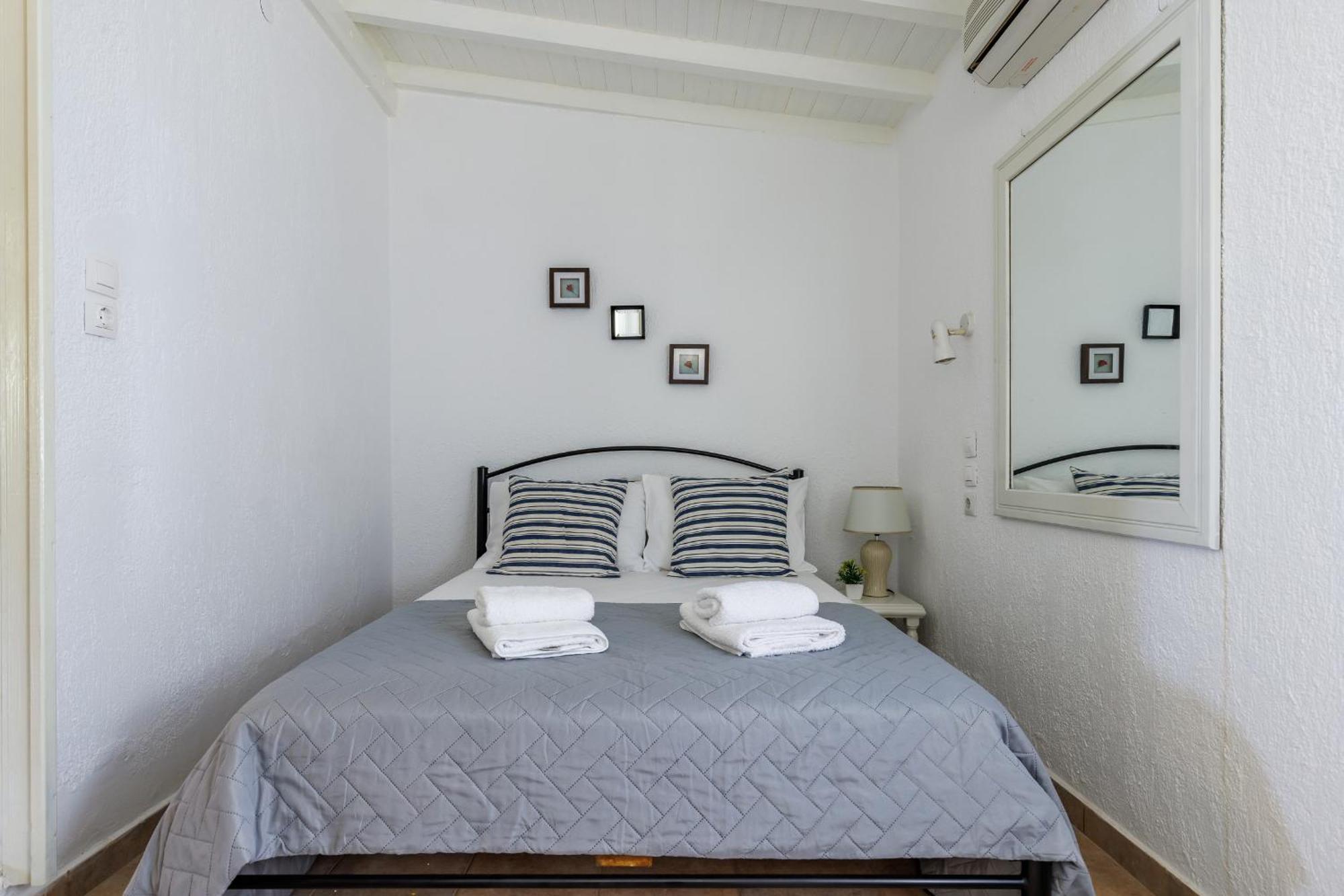 Nerissa Cottage - Skopelos Glossa Atheato Eksteriør billede
