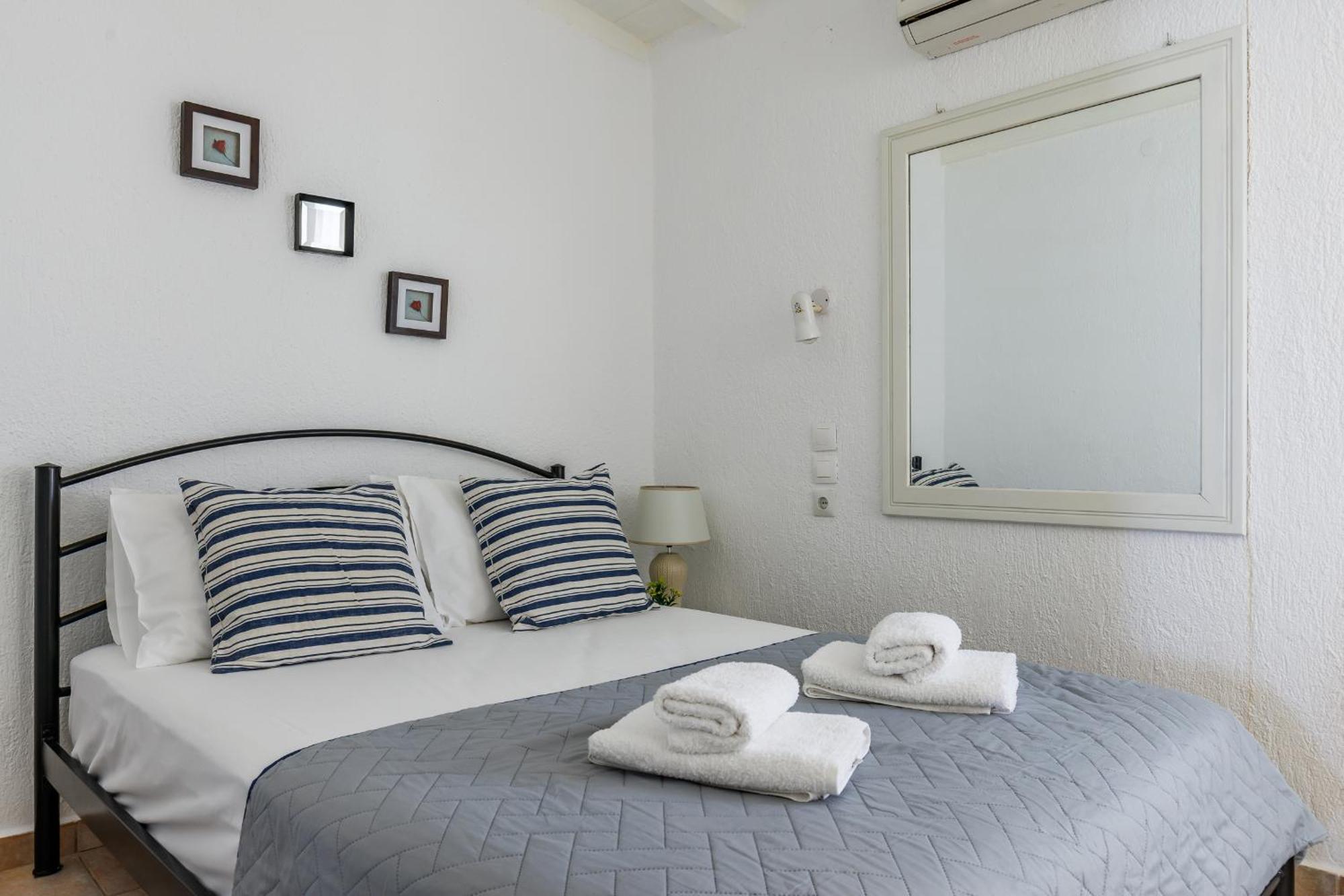 Nerissa Cottage - Skopelos Glossa Atheato Eksteriør billede